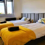 Happystay Gold Apartment *